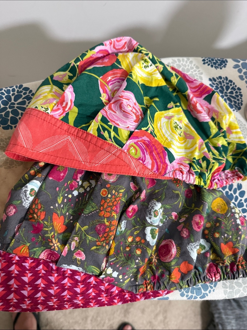 Love N Stitchies scrub cap hat bouffant hair cover OR nurse tech hospital lap